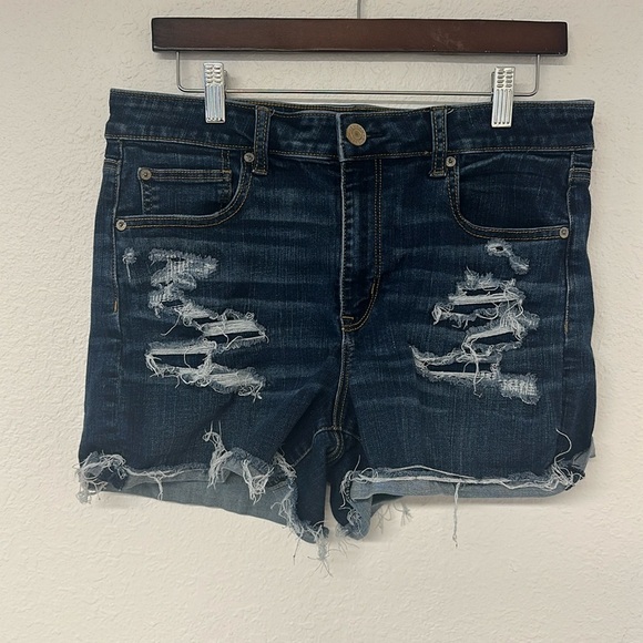 American Eagle Dark Wash High Rise Shortie size 14 - Picture 1 of 12
